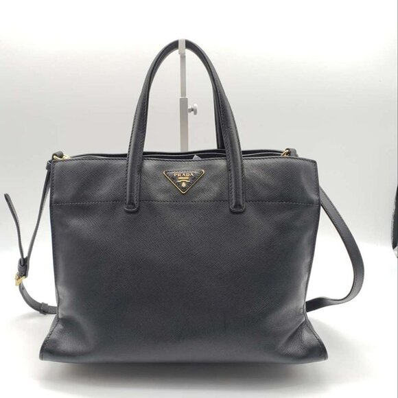 100% Authentic Prada Saffiano Triple Pocket Nero Black Shoulder Bag - Picture 1 of 16